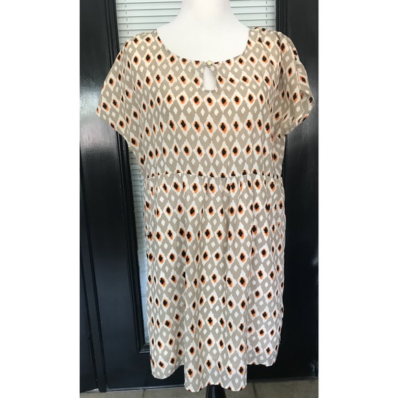 Criss Cross Ikat Patterned Dress - Picture 2 of 5